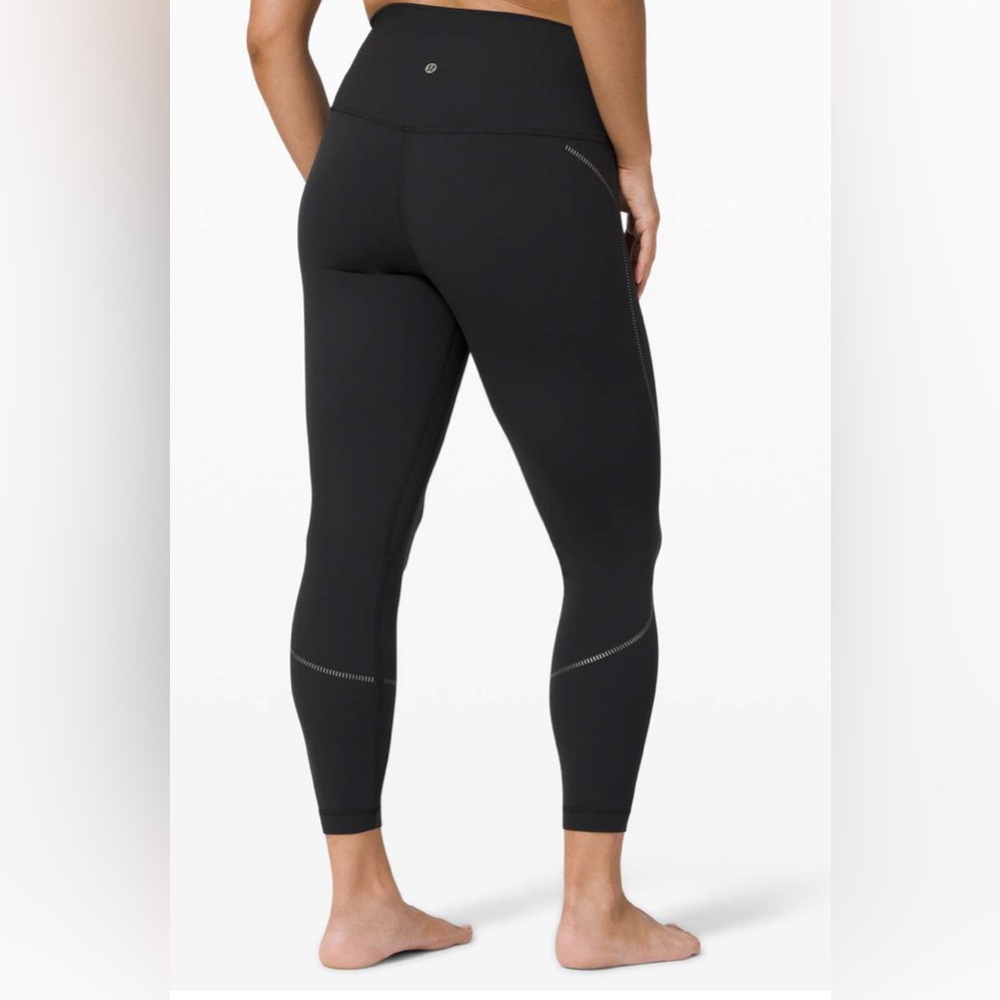 Lululemon Align Leggings Special addition size 4 Black and Gold